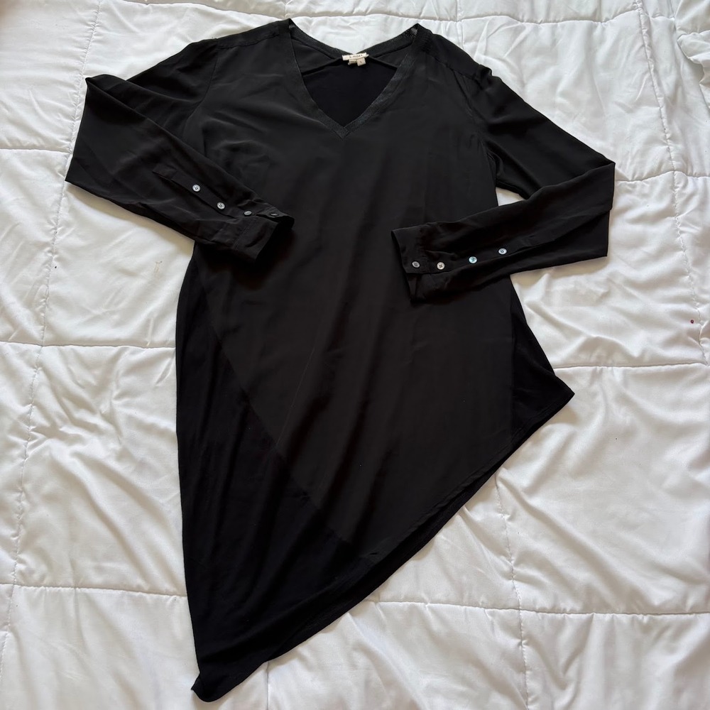 A.Moss Black 100% Silk Asymmetrical Handkerchief Hem Tunic Top V-Neck Large